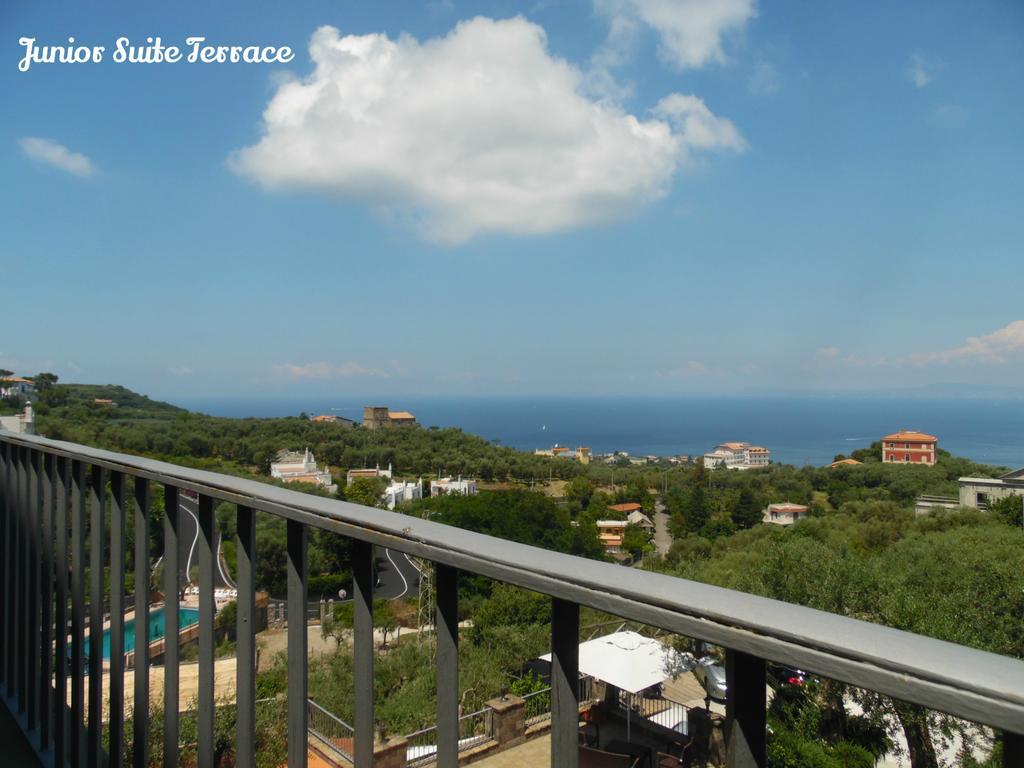 Villa Carolina Sorrento Private Heated Pool And Sea View Cameră foto
